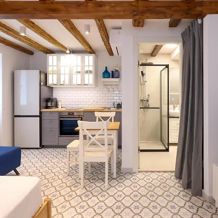 Appartement Rovinis Old Town *