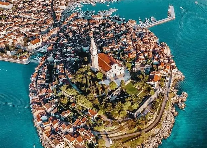 Διαμέρισμα Rovinis Old Town