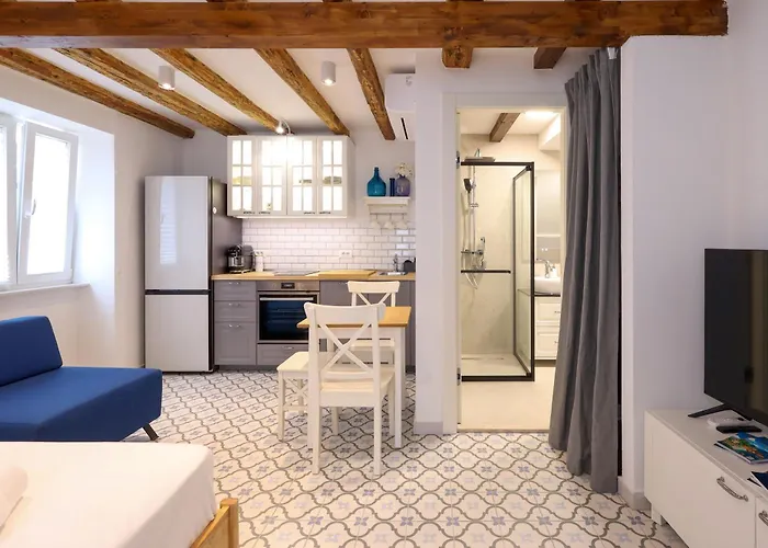 Appartement Rovinis Old Town *